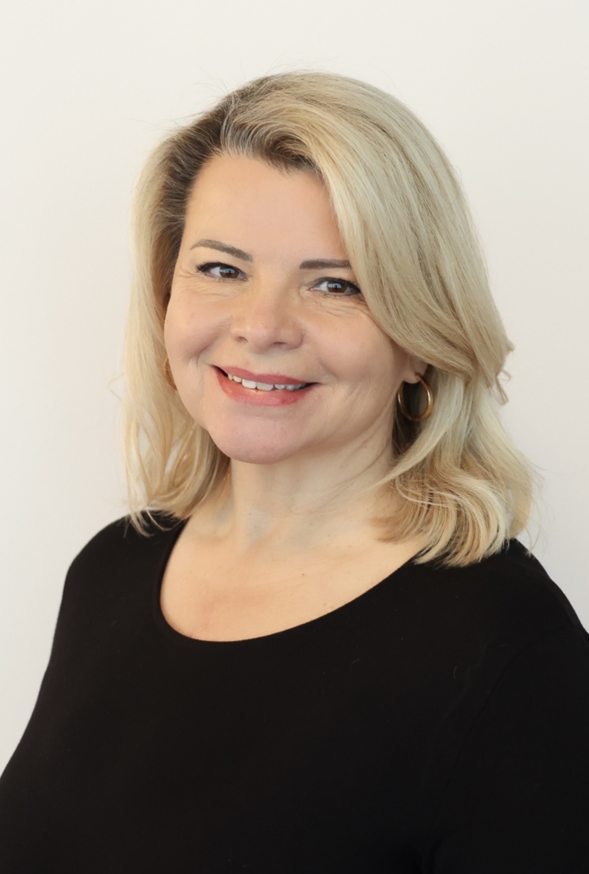 Beatrix Narzt, Autorin von "Rache heilt narbenfrei"